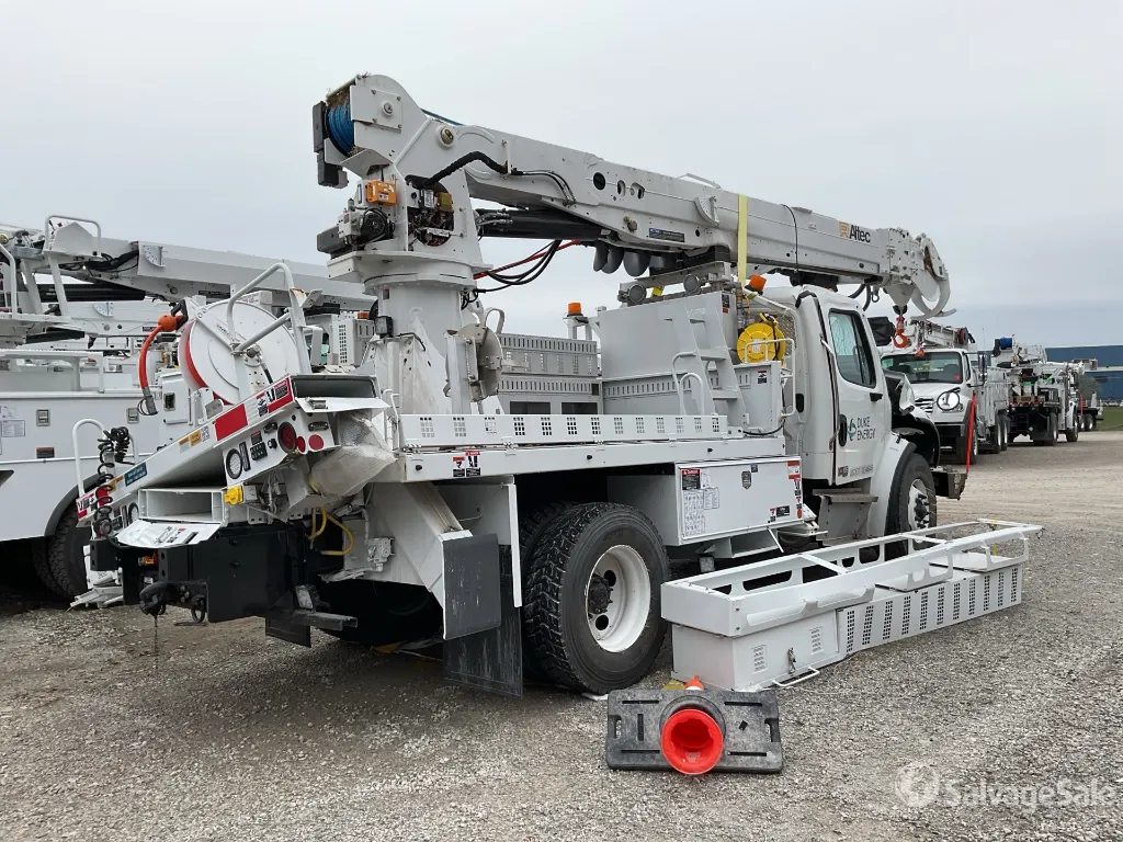 Altec Digger Derrick and Aerial Device Front End Radar