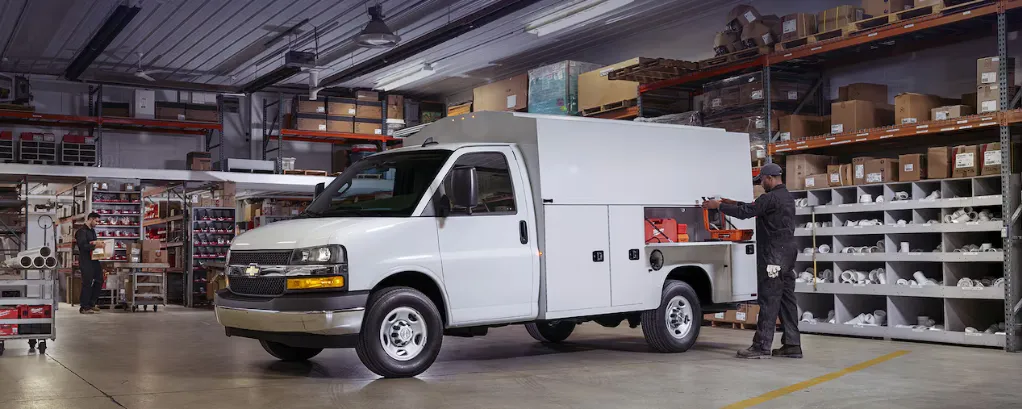 General Motors Express and Savana Cutaway Tires