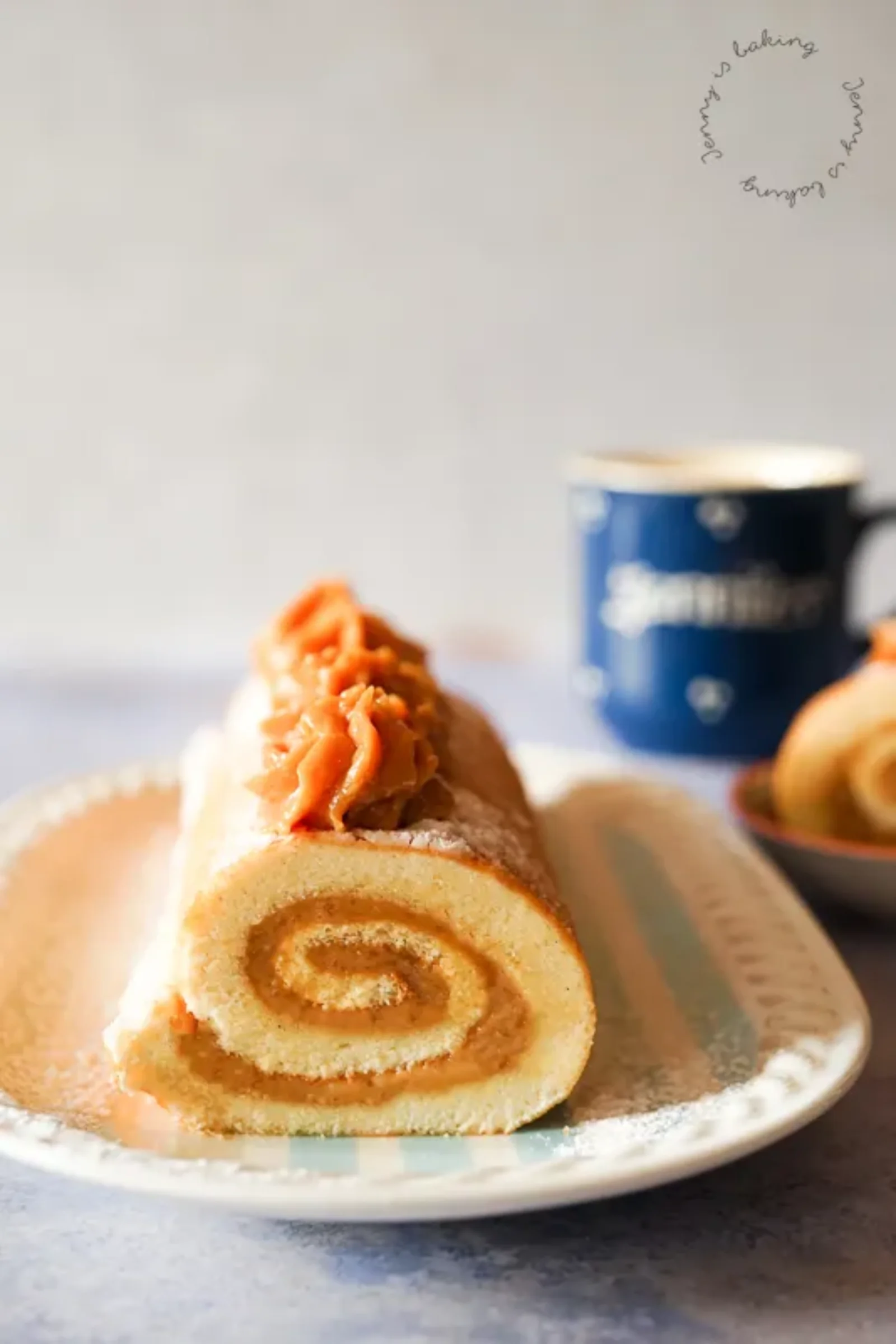 Brazo Gitano Caramel Sweet Roll