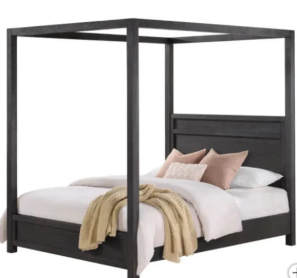Universal Broadmoor Canopy Bed Frames