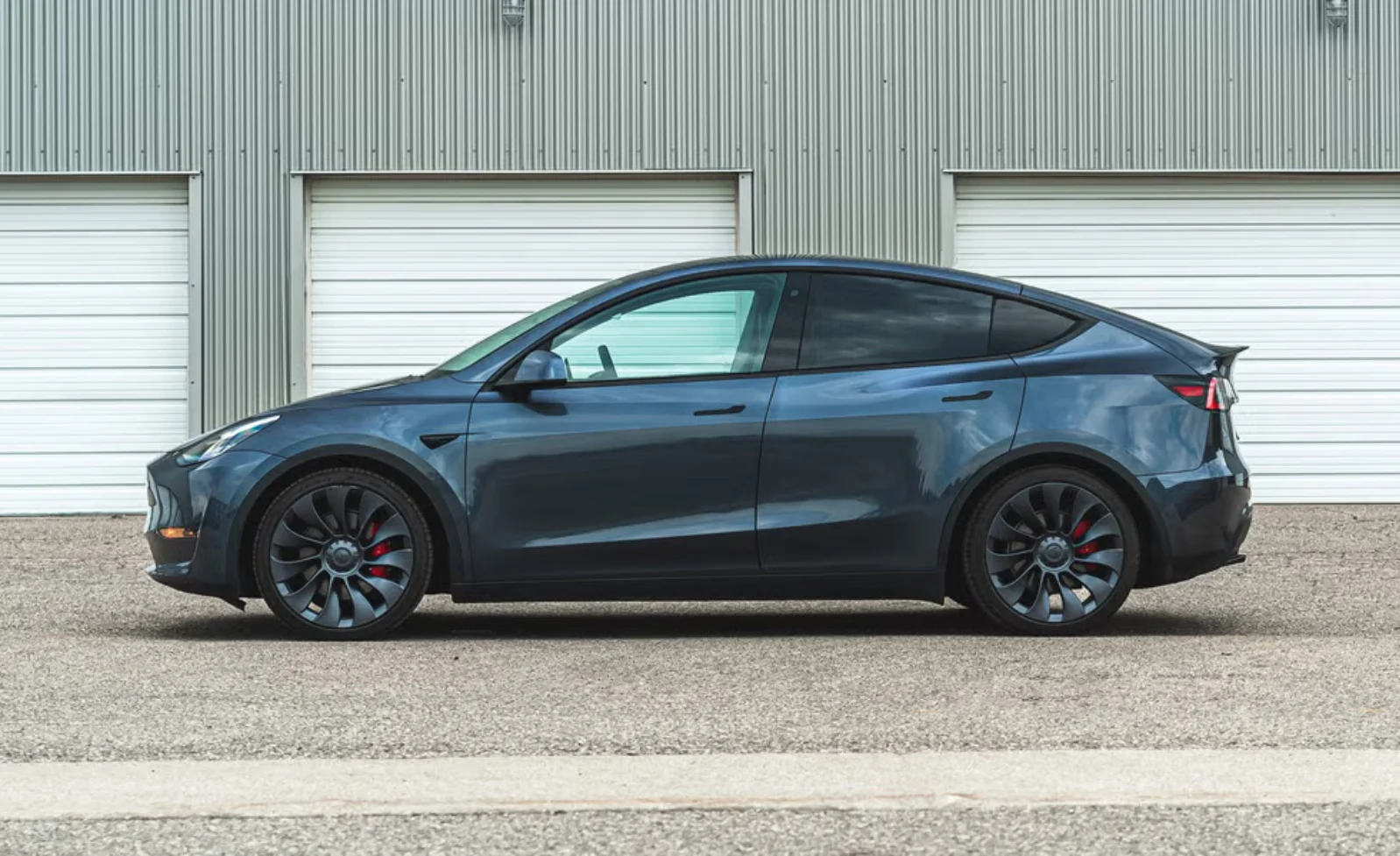 Tesla Model 3, Model Y, Model S, Model X Rearview Camera
