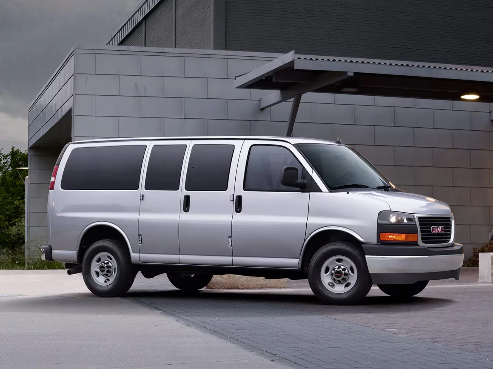 Chevrolet Express and GMC Savana Steering Column